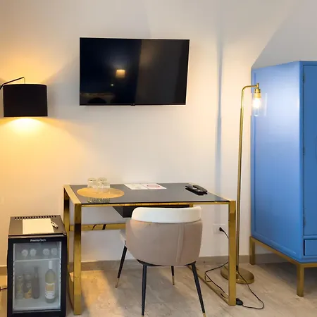 Alto Apartment-2
